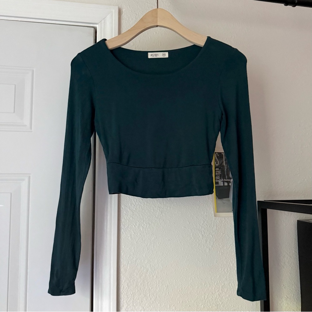 SOZY emerald teal green forest dark modal boat neck cropped long sleeve top‎ tee
